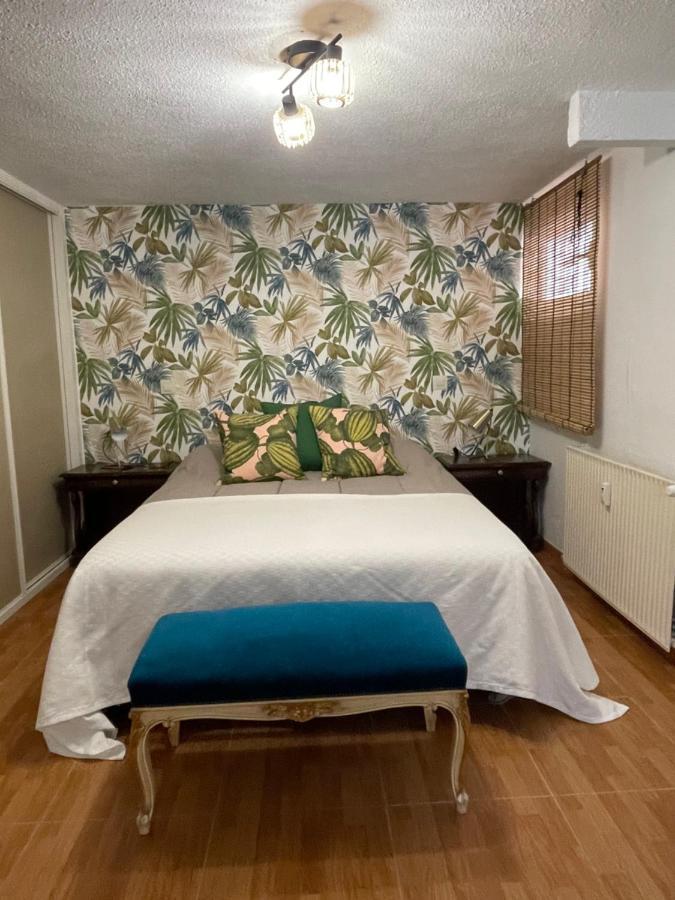 Good Vives 22 B Appartement Madrid Buitenkant foto
