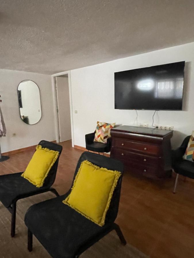 Good Vives 22 B Appartement Madrid Buitenkant foto